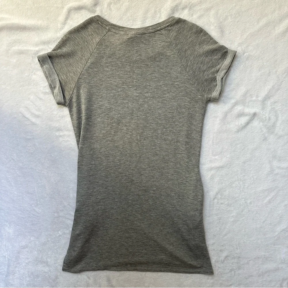 Tresics Beach Short Sleeve Cover Up in Gray - Size Small